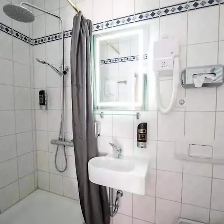 Bluechertal Szálloda 3*