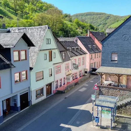 Hotel Bluechertal 3*