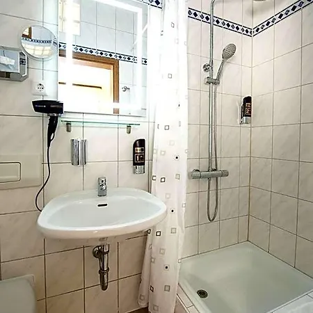 Bluechertal باشاراش
